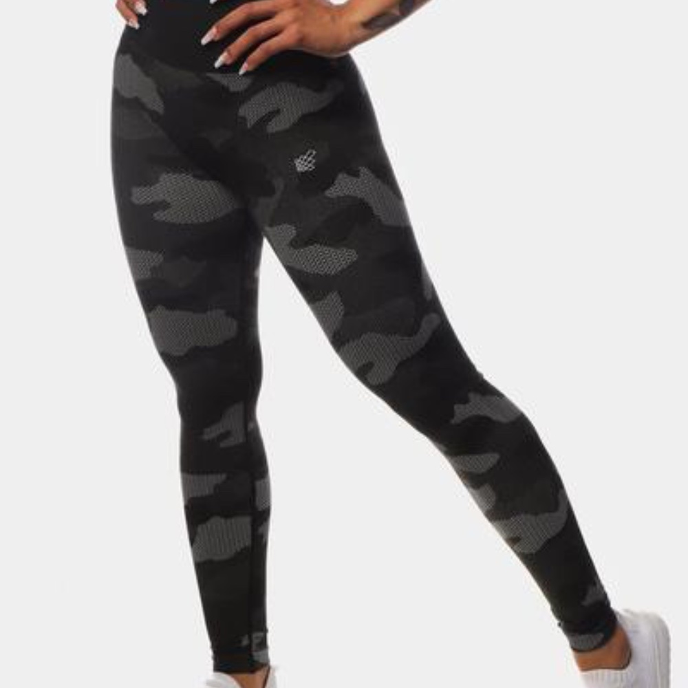 COPY - Camo High Waisted Leggings